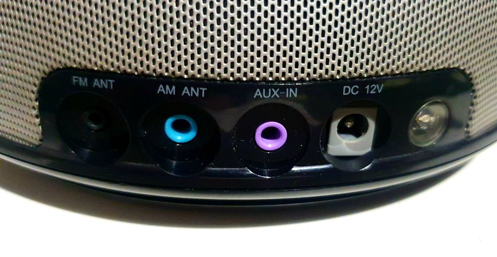 мультидок станция jbl on time micro в идеале.