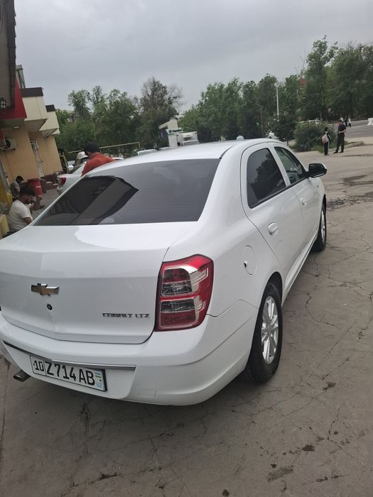 Chevrolet Cobalt 2023 — 3