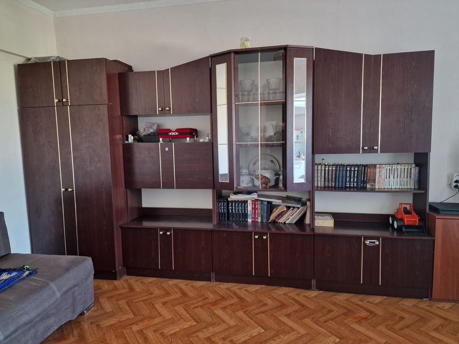 Продаётся стенка