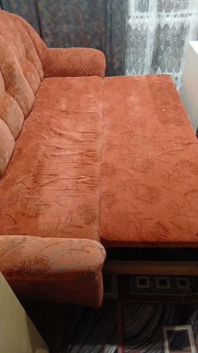 Продам угловой диван