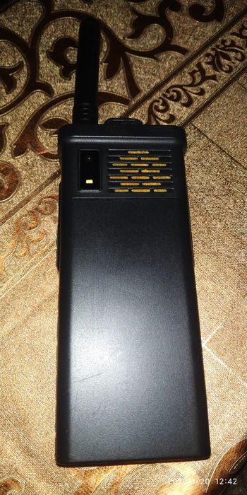 Продаётся 4х симочный телефон.