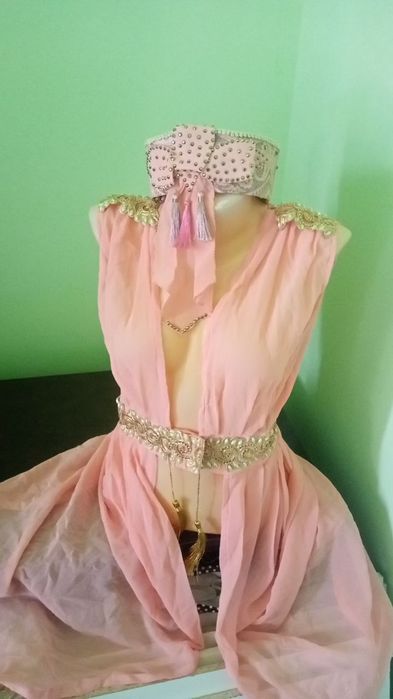 Kelinlik sarpolari sotiladi