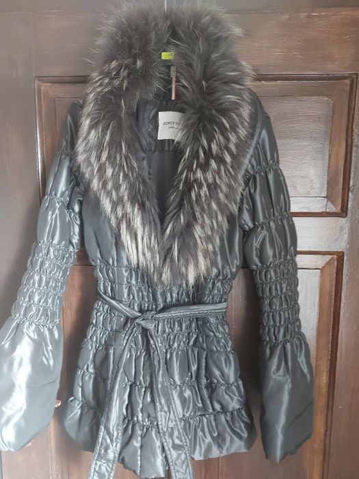 Тъмно сиво яке естествен косъм  с размер