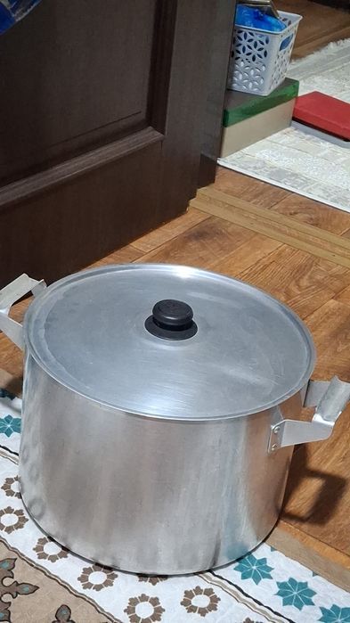 Кастрюл сатылады