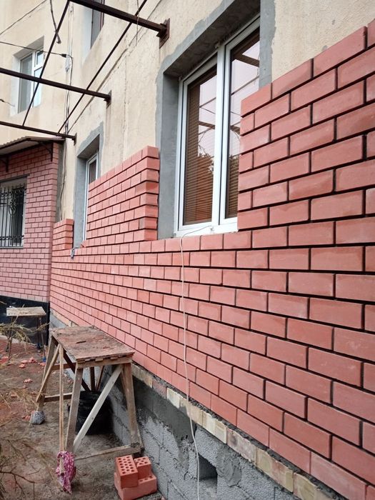 Кладка балкона решетка иказирок.