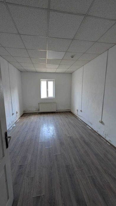 INCHIRIEZ Spatiu Comercial - Sobarilor