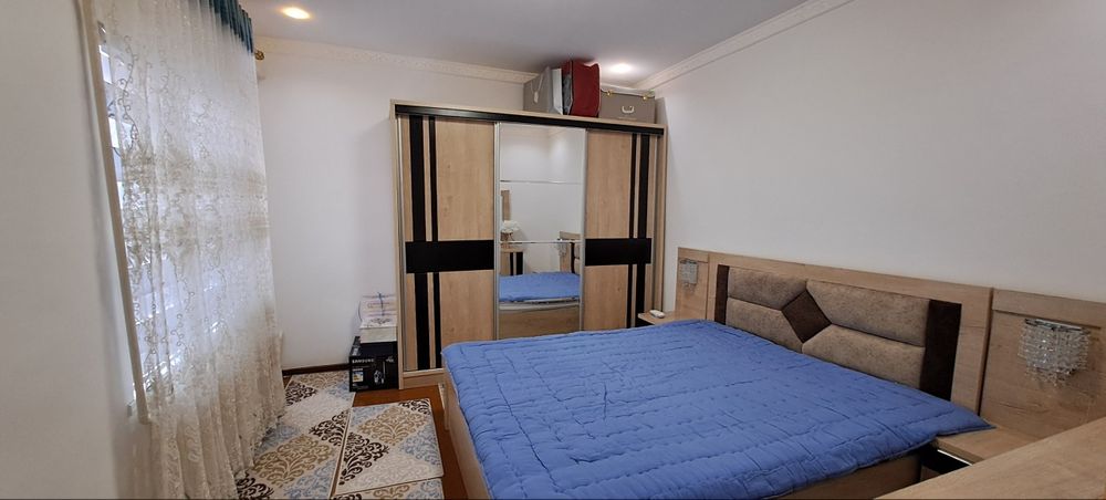 ХОВЛИ уй-жой сотилади!!!