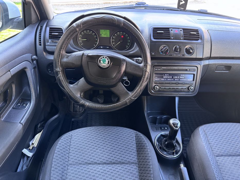 Vand sau Schimb cu ATV Skoda Fabia 1.6 TDI 75cp An 2011 EURO 5