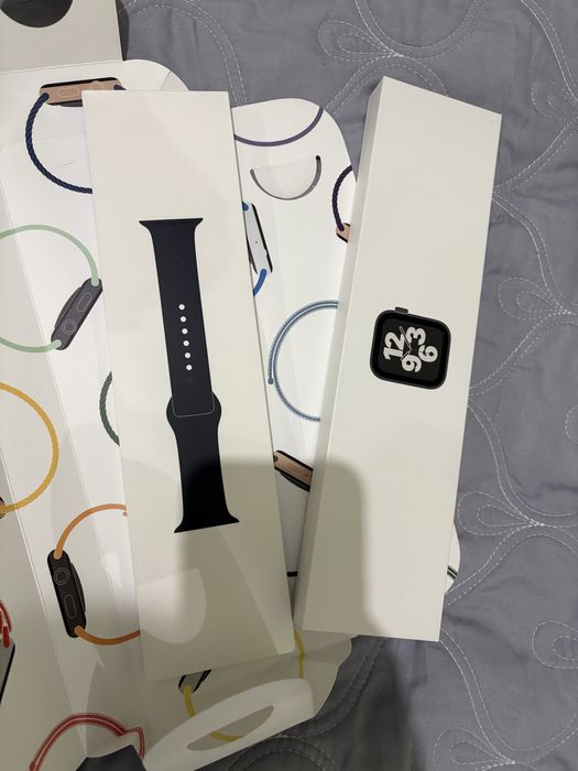 Продам Apple watch SE 44 mm