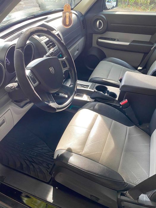 Dodge Nitro, 25000 km