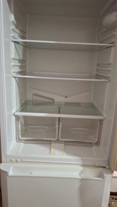 Продается холодильник