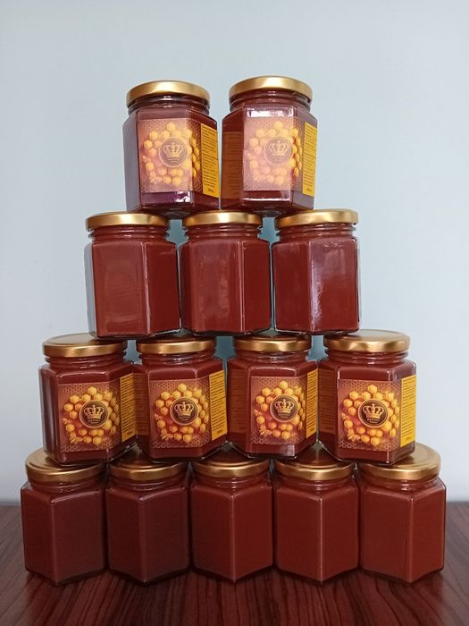 Пчелен Мед от Пчели