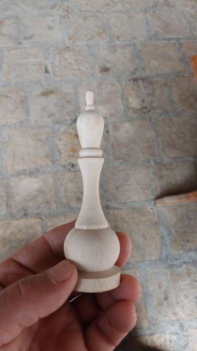 Изготавливаем шахматные фигурки .