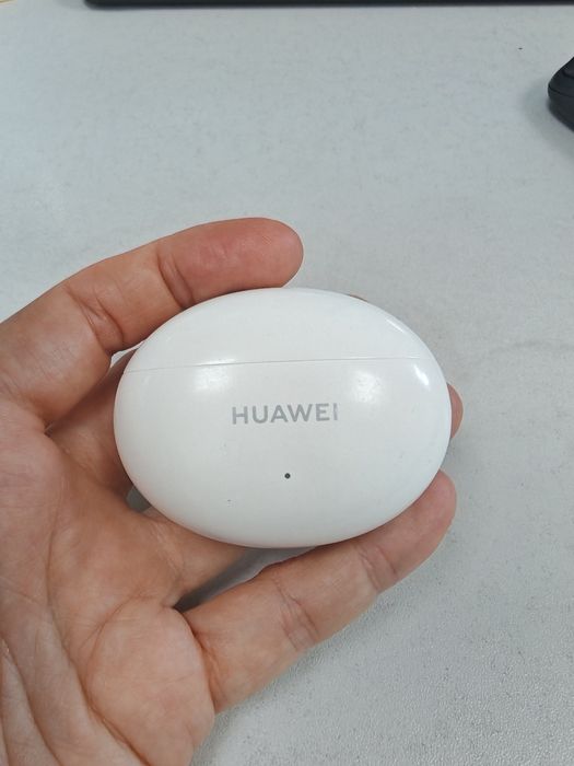 Наушники HUAWEI FreeBuds 4i