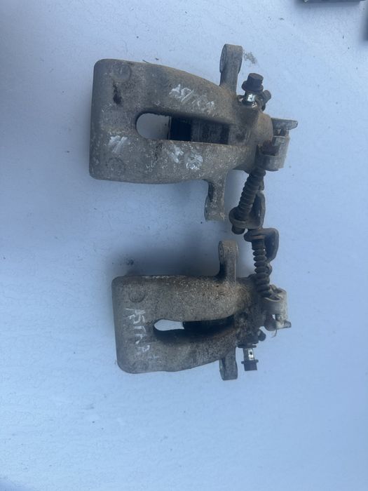 Etrier spate etrieri opel astra h