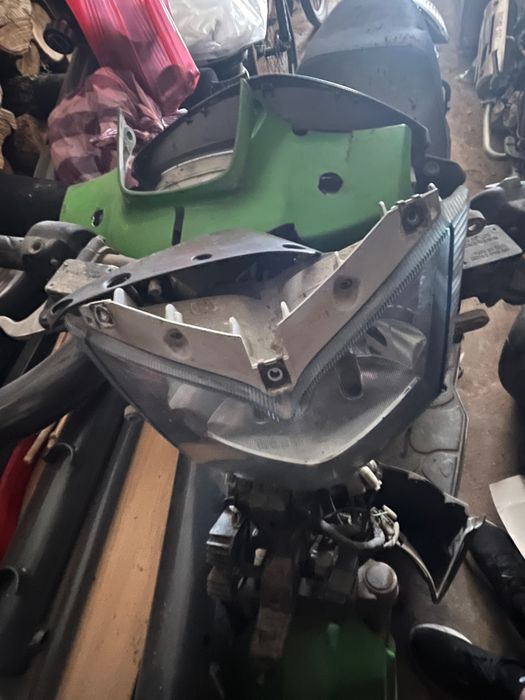 Kymco People S150-200i