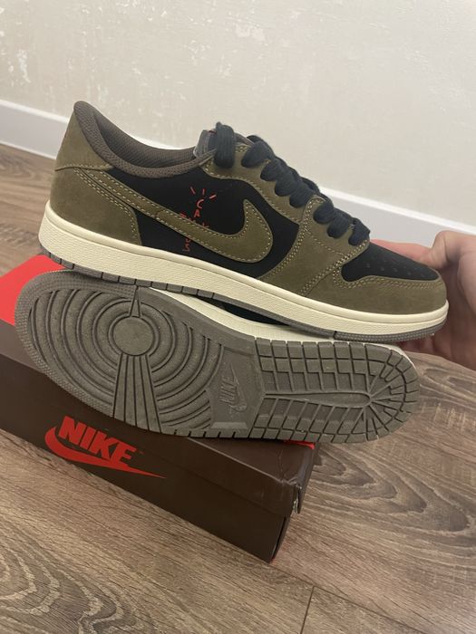 Кроссовки air jordan 1