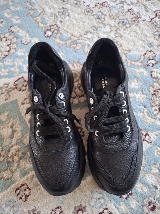 Женские ботинки весенне-осенние