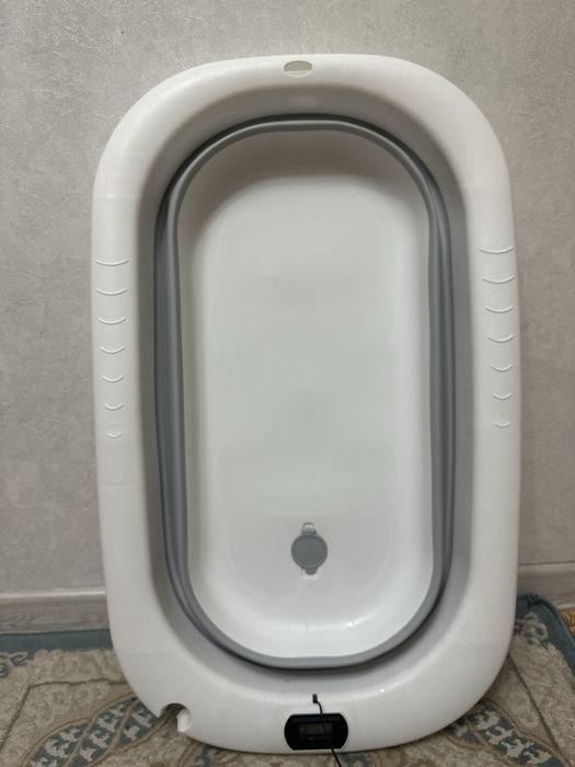 Продадется детская ванна