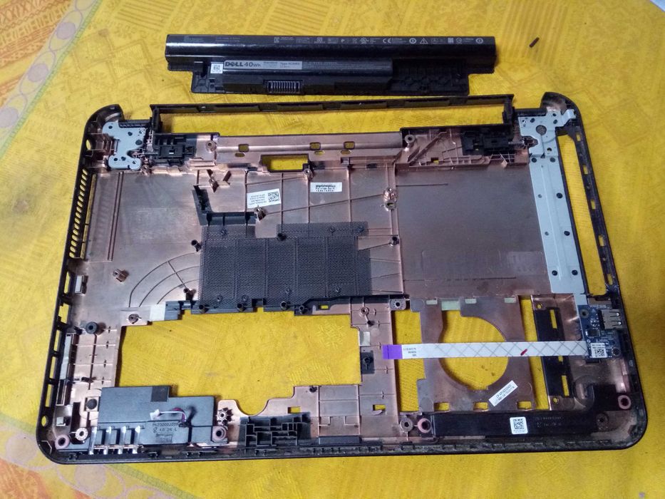Elemente Dell Inspiron 5521 3521 si 15-3537 15-3737 si 3540 3531