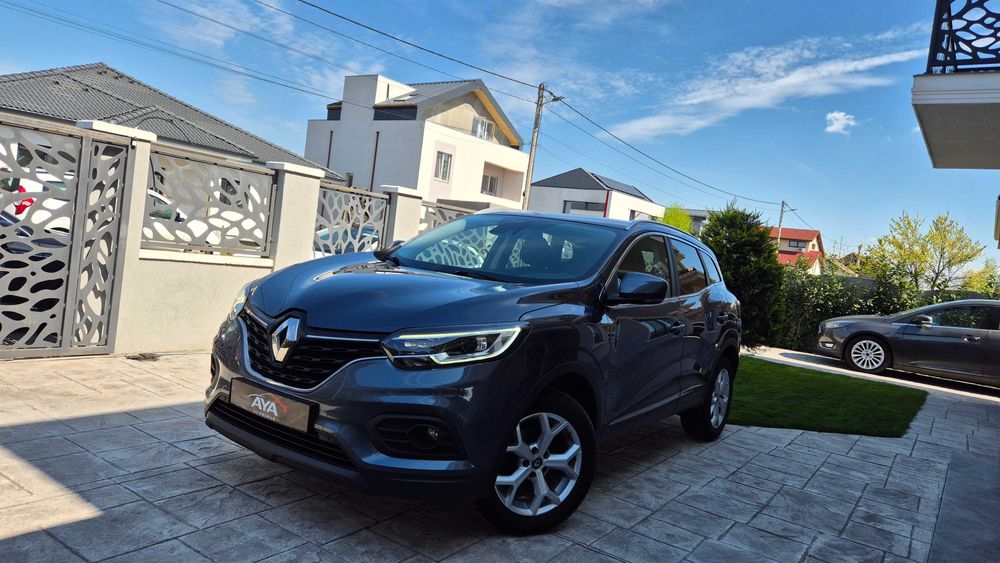 Renault/Kadjar/Benzina/Led/Navi/6+1 viteze/Model 2022/Keyless Goo/Entry/Euro6/Dublu Climatronic/140 Cp/