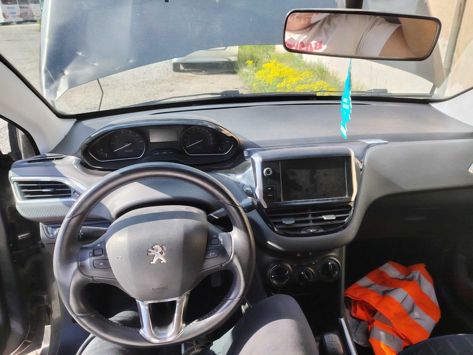 Peugeot 2008 1,2 i , Пежо 2008 на части  Юни 2018, Хечбек
