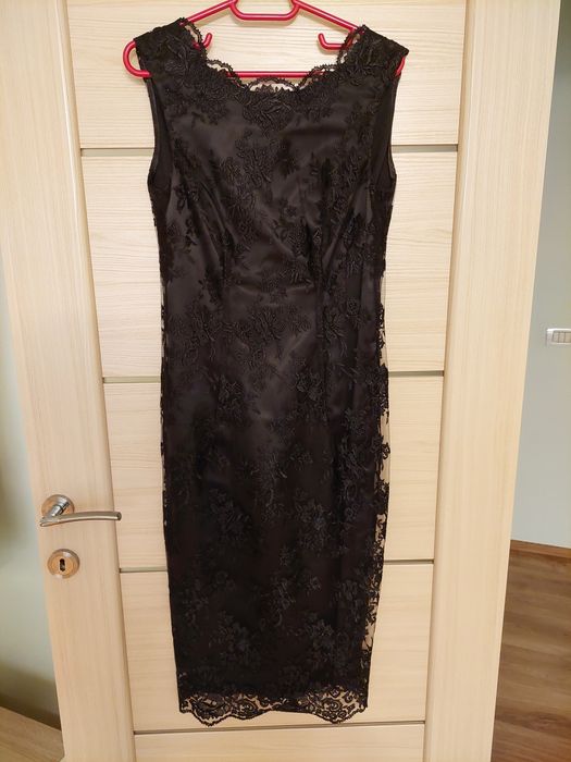 Rochie de seara lucrata manual.