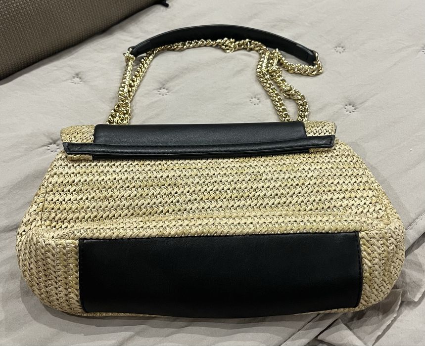Уникална чанта Valentino