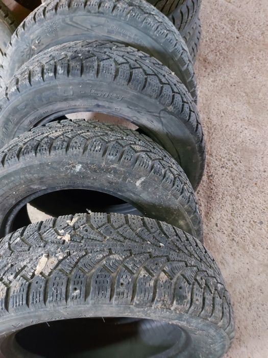 Продам зимние шины