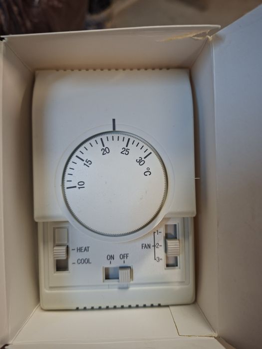 Termostat de camera Honeywell Nou