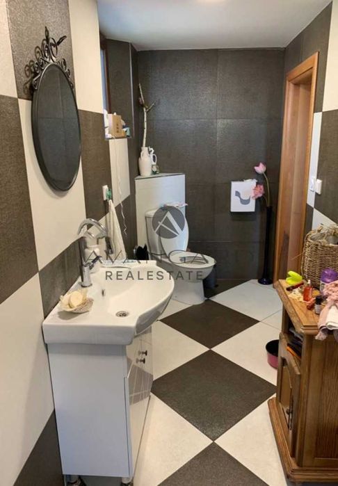 оф.20346 Къща след ремонт до Пожарната