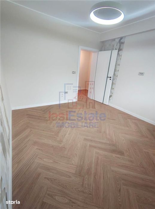 Ocazie - Copou - Parc - Apartament 4 camere cu garaj si boxa