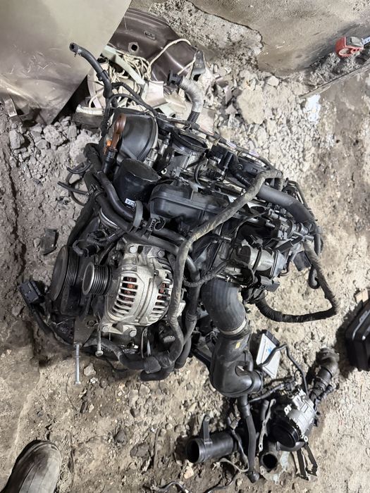 Двигатель пассат  1.8 тси с новесным.