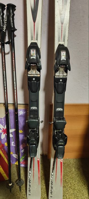 Ски, щеки и обувки