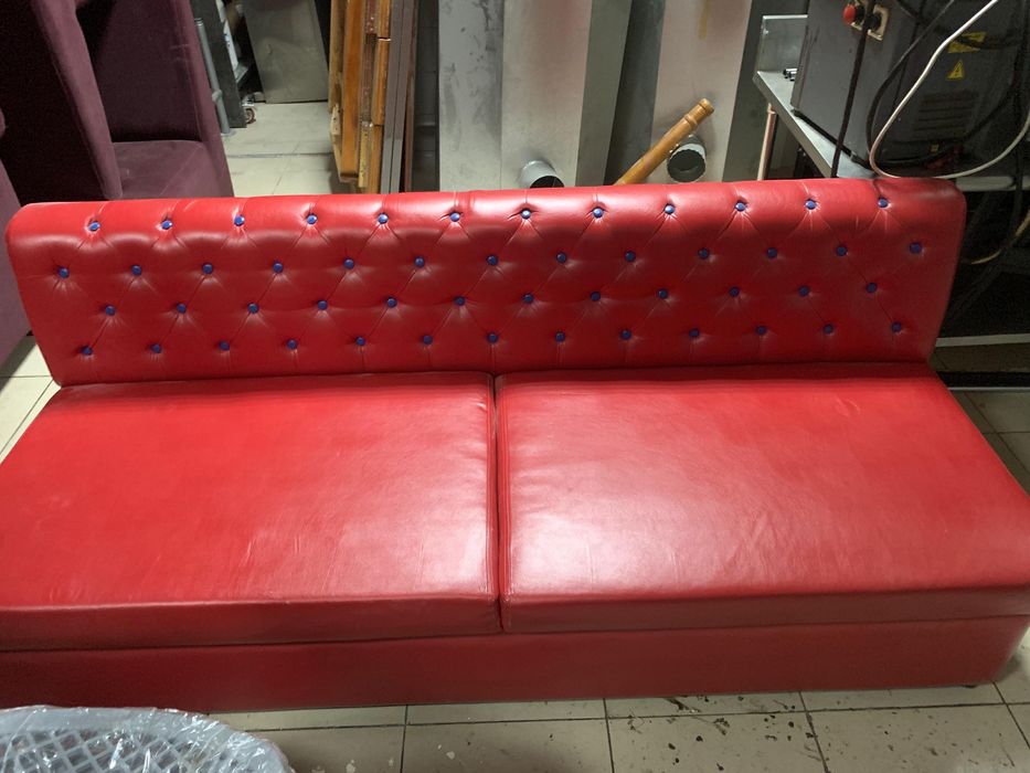 Продам комплект диванов