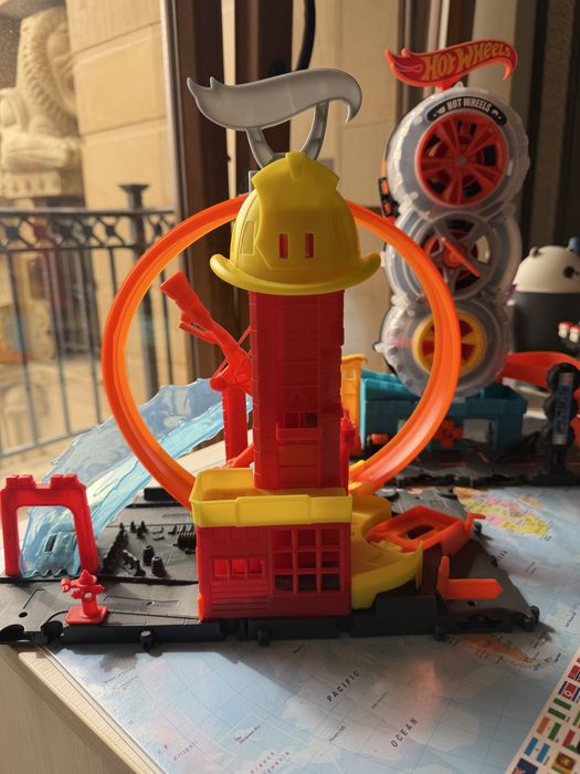 Писти hot wheels