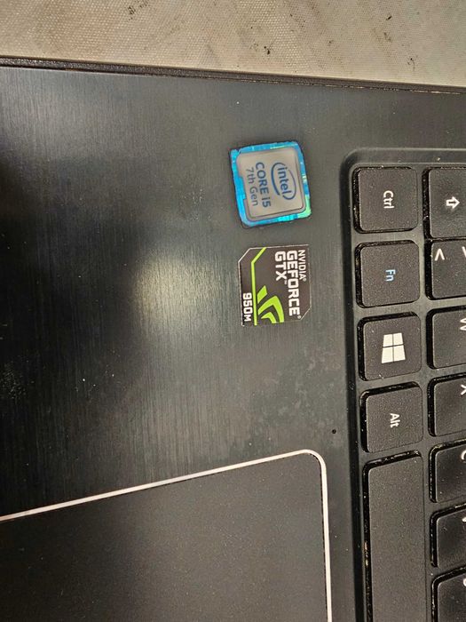 defect Acer Aspire E15 E5-575G-54GY Itel i5 gen 7