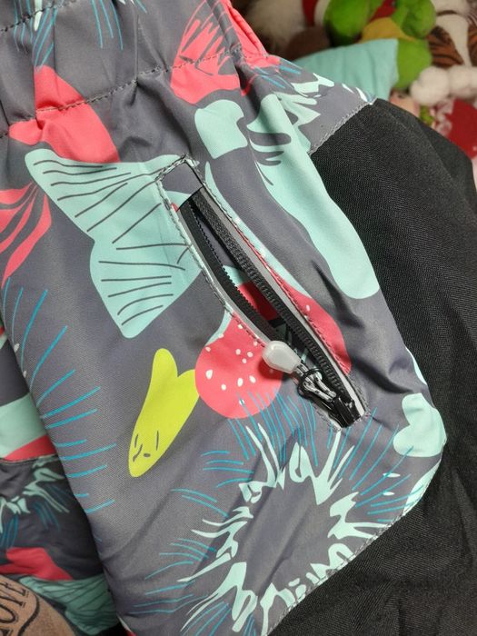 Продам детский комбинезон зима