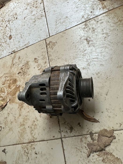 Генератор рабочий в хорошем состоянии infinity fx 35