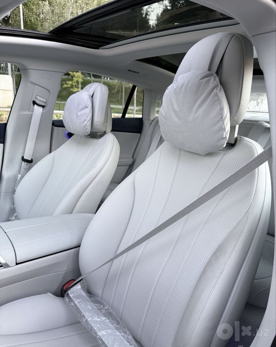 Mercedes-Benz EQE 500 4MATIC - 2025 yil