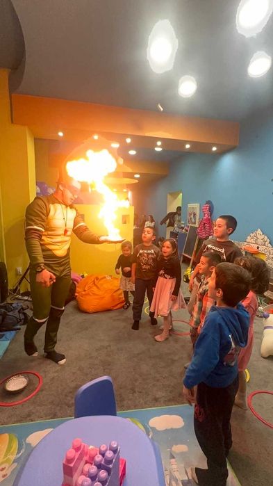 Детски Клуб Шарен Свят - Организиране на рожден ден, имен ден и погачи