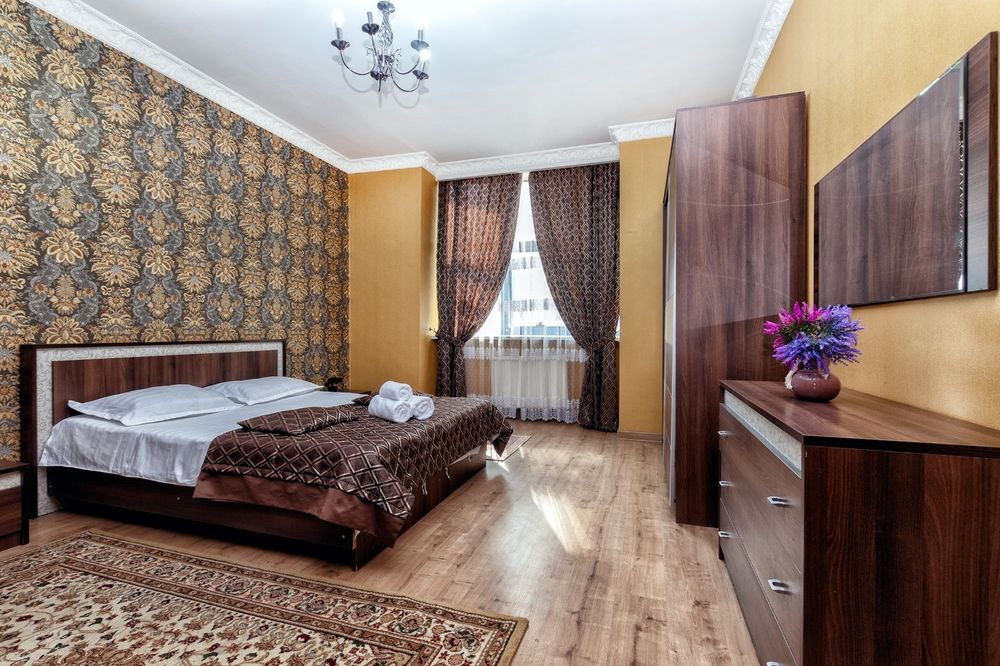 Посуточно 3 х ком возле Валиханова