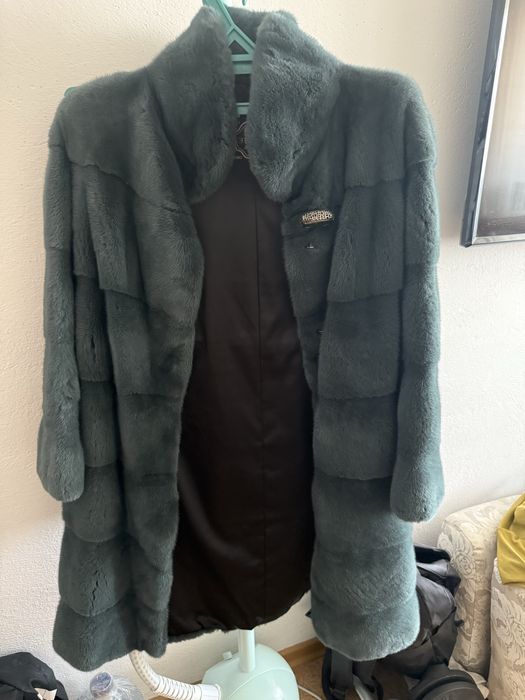 Продам норковую шубу