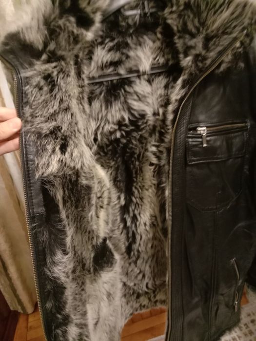 Срочно куртки, дубленки на зиму