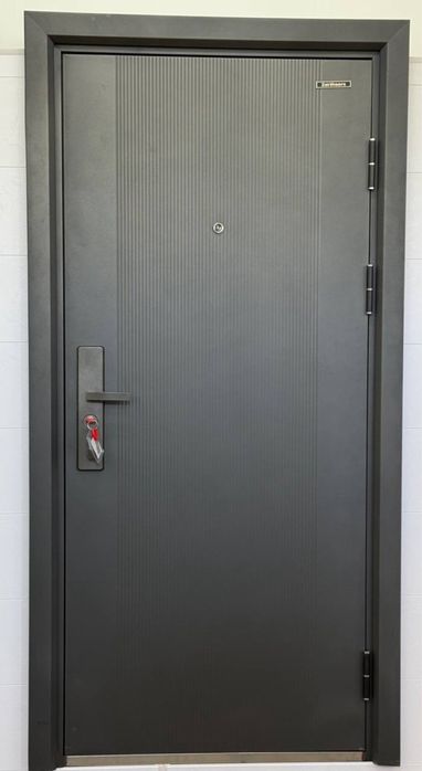 Двери входные оптом