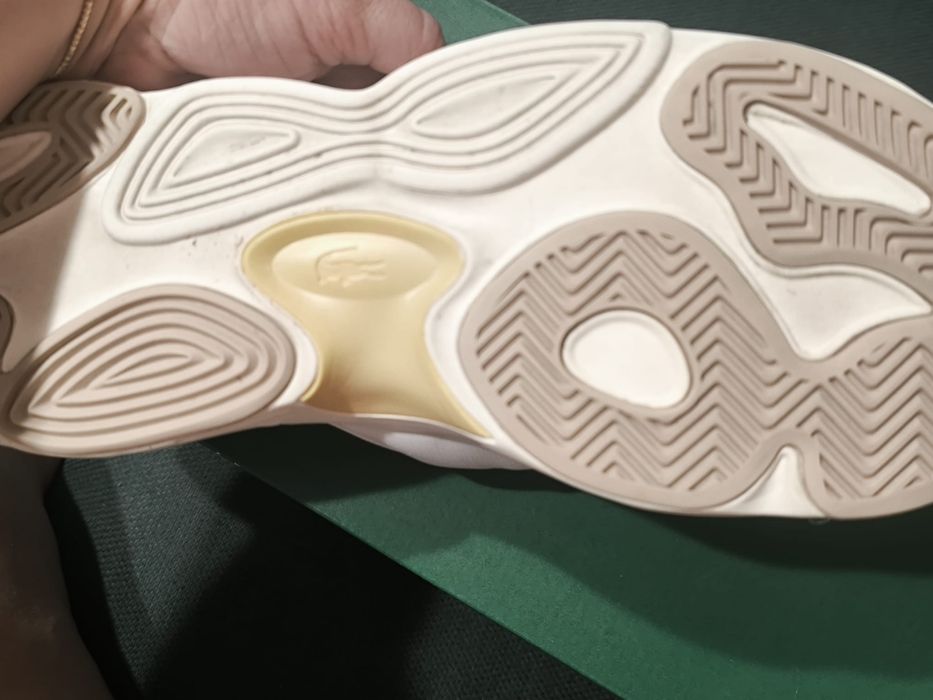 Papuci barbatesti Lacoste