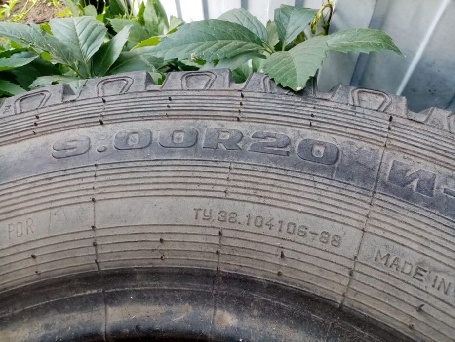 Продам резину на Камаз