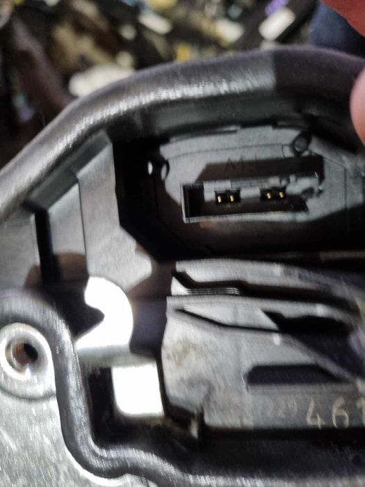 Broasca stanga fata BMW  F20 F21 F30 F31 F32 F34 F36 F10 F11 F07