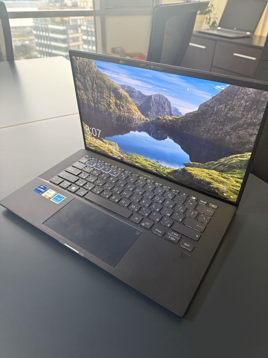 Asus ExpertBook 16RAM