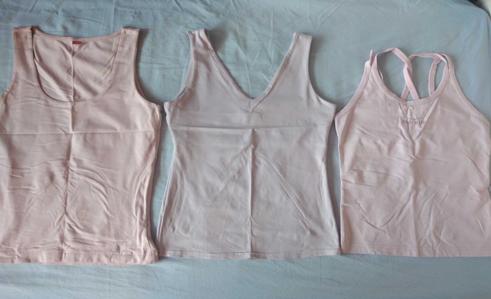 Къси блузки и потници памучни и изкуствени материи размери S и M